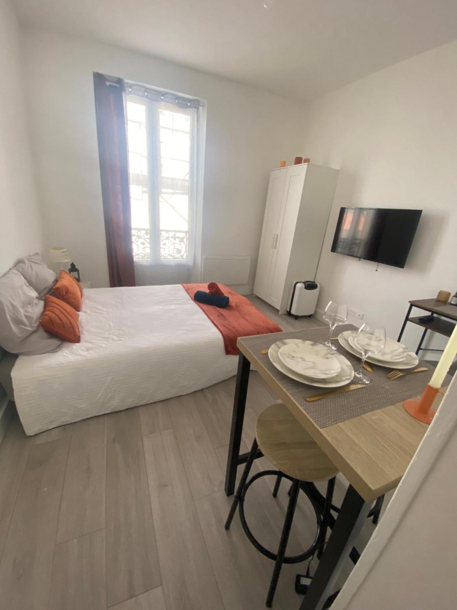 Pres Paris & Appartement *